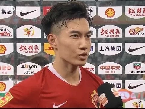 朱艺:30岁大连英博中场王成快转会延边龙鼎