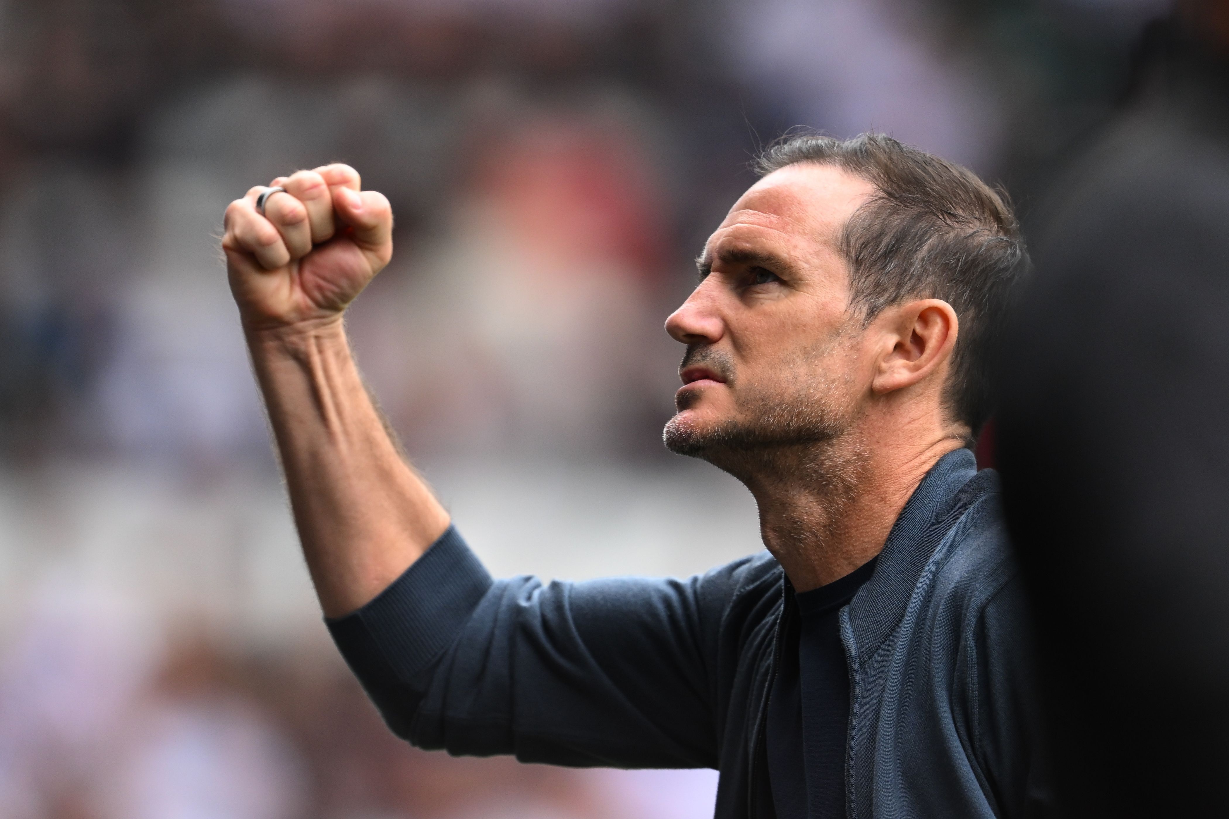 流浪者旧将：希望能请兰帕德执教，相信他会毫不犹豫离开考文垂