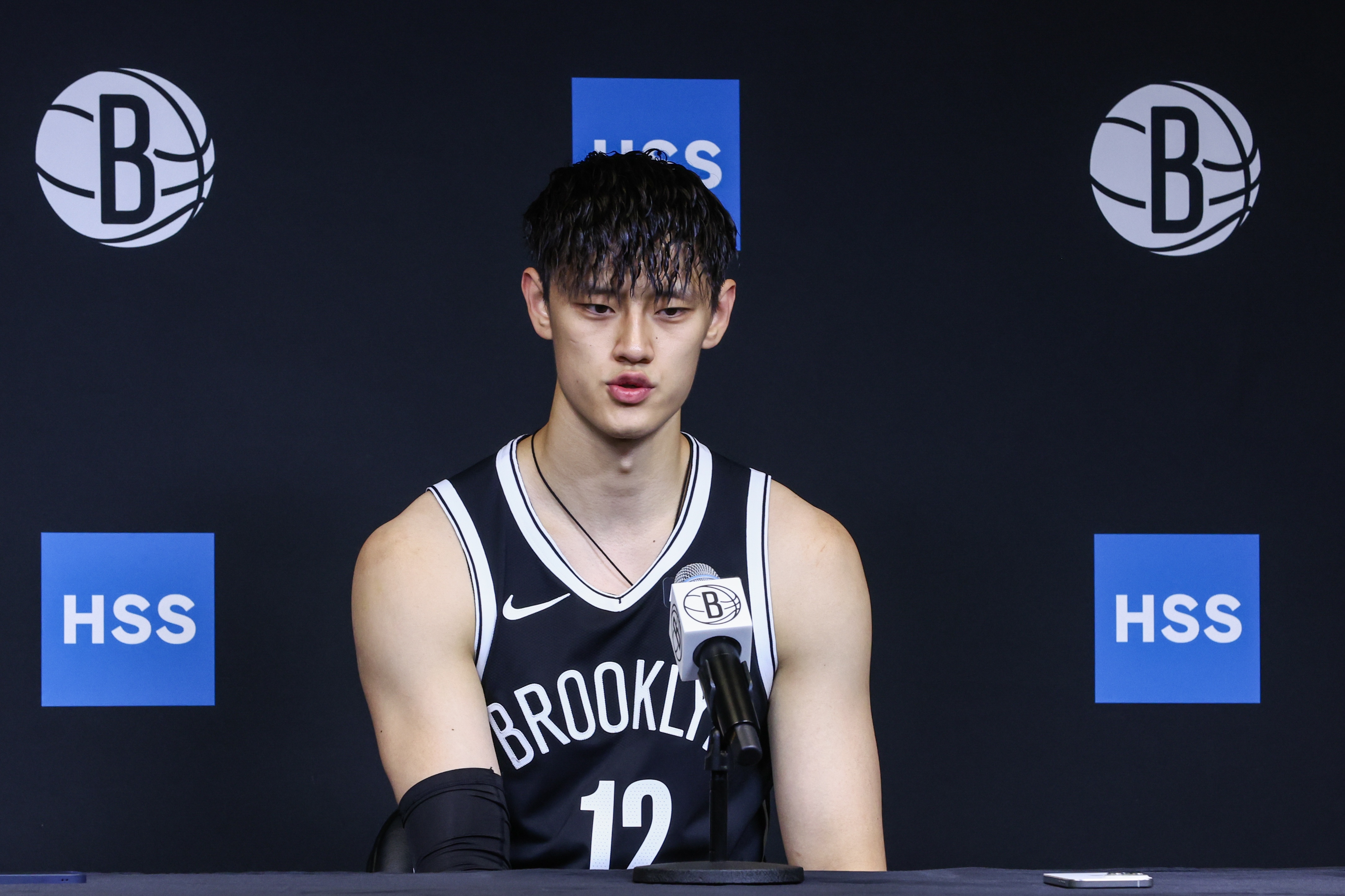 媒体人：不觉得小曾没能力打NBA 最庆幸的是杨瀚森没被篮网选上